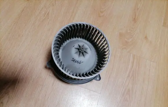 Mazda 323 Heater fan/blower HB111RC1ME CSM124002