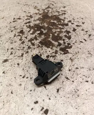 Land Rover Range Rover Evoque L538 Airbag deployment crash/impact sensor BJ3214C676AA 829449B0 06052012