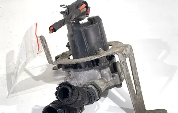 Audi A3 S3 8V Secondary air pump 04E959231A