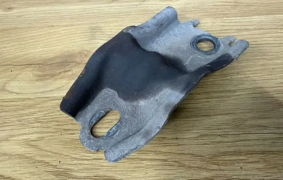 Peugeot Partner Sway bar bush bracket, front 96839077