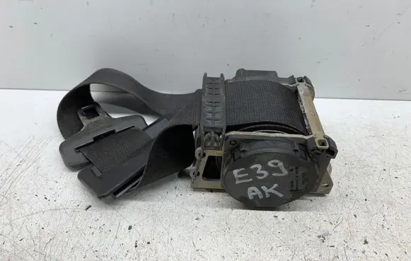 BMW 5 E39 Rear seatbelt 16398D