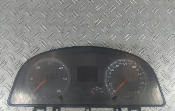 Volkswagen Caddy Speedometer (instrument cluster) 2K0920844C