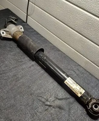 Porsche Macan (95B) Rear shock absorber/damper 95B513035J 462400018205