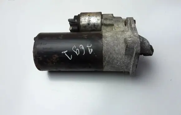 Volvo XC70 Starter motor 30782052