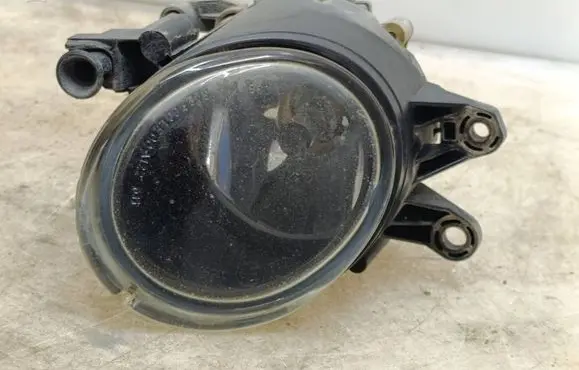Audi A4 S4 B6 8E 8H Front fog light 8E0941700B 0305063004 02431003S
