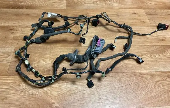 Opel Insignia A Front door wiring loom 13264903 903DM010