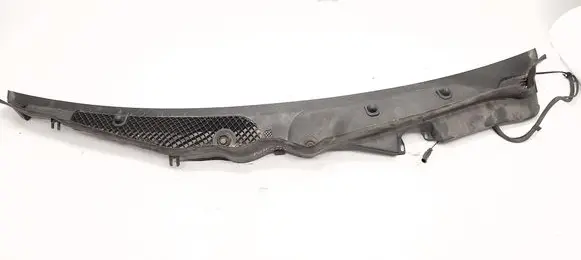 Mercedes-Benz E W212 Wiper trim A2128301213