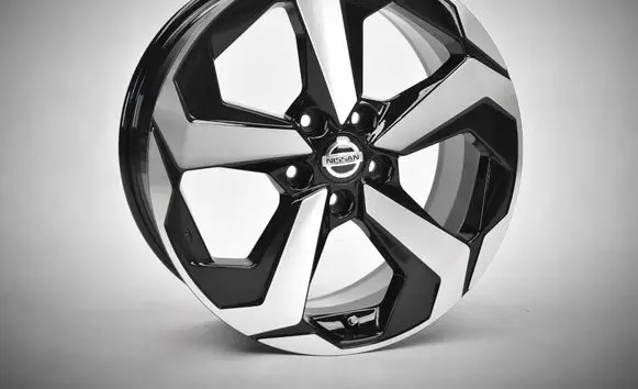 Nissan Qashqai J12 R18 alloy rim 6UA8AR20875