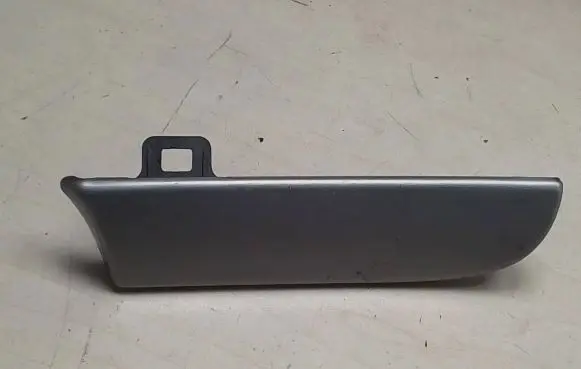 Volkswagen Touran I Dashboard glove box trim