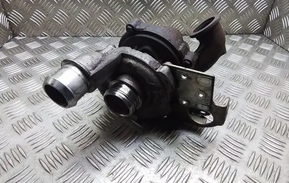 Ford Focus Turbo 7G906K682BC