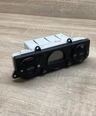 Ford Mondeo Mk III Climate control unit 1S7H18C612AF
