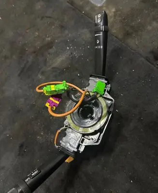 Volvo V70 Wiper control stalk 30658614