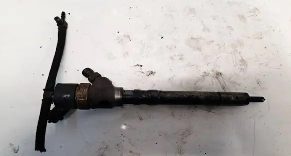 KIA Carens I Fuel injector 3380027010
