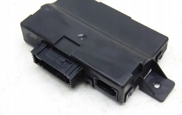 Audi A6 S6 C7 4G Gateway control module 4G0907468AB