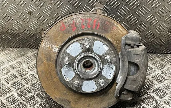 Hyundai Tucson JM Front wheel hub 