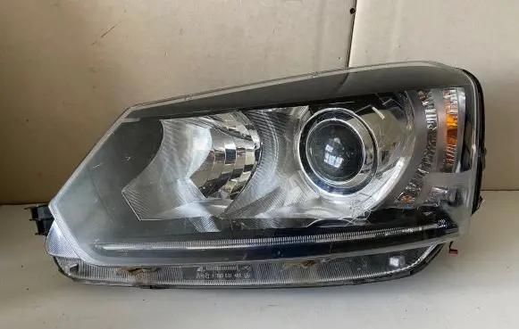 Skoda Yeti (5L) Headlight/headlamp 5L1941015C 030128628100 LE12A6286