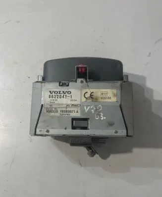 Volvo V70 Screen/display/small screen 86220421 Y6060071A V00320Y606007