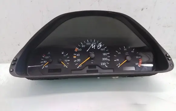 Mercedes-Benz E W210 Speedometer (instrument cluster) 2105405147