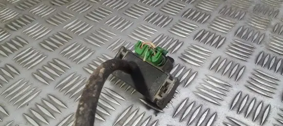 Renault Megane I Air pressure sensor gm466