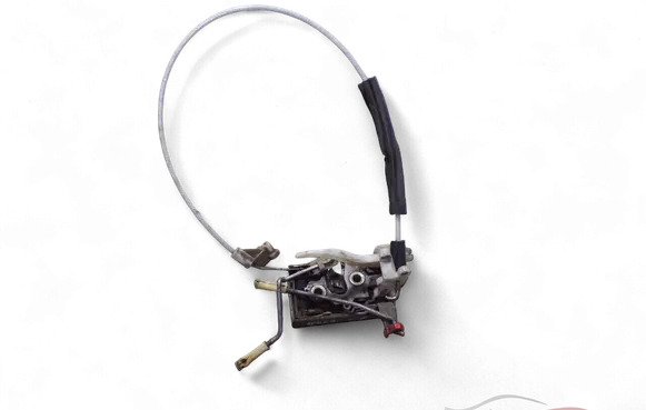 Audi 100 200 5000 C3 Front door lock 443837015