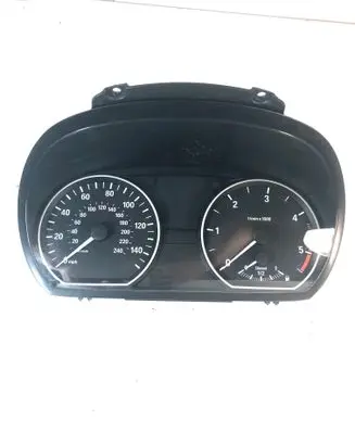 BMW 1 E82 E88 Speedometer (instrument cluster) 102498298