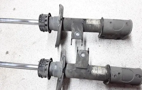 Mercedes-Benz CLA C118 X118 Front shock absorber/damper A1173209013 A1173208913