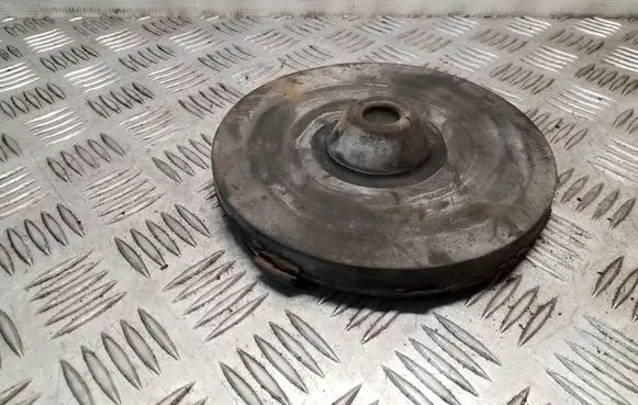 Opel Vivaro Rear coil spring rubber mount