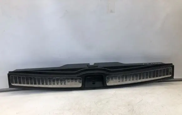 Mercedes-Benz GLE W167 Trunk/boot sill cover protection A1676900200