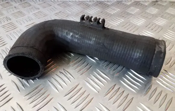 Volkswagen II LT Intercooler hose/pipe 2D0145828A