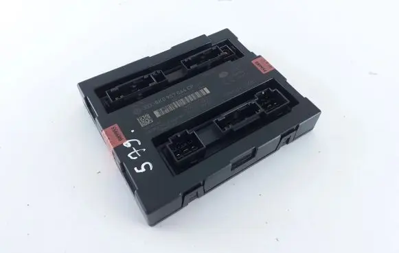 Audi A4 S4 B8 8K Comfort/convenience module 8K0907064CP