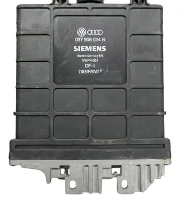 Volkswagen Golf III Engine control unit/module 037906024B 5WP4064