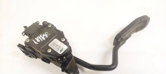 Volkswagen Sharan Accelerator throttle pedal 7M3721603D YM219F836AB