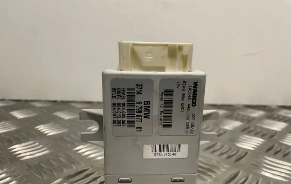 BMW 5 F10 F11 Air suspension control unit module (rear) 6799677