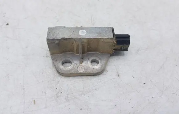 Nissan X-Trail T30 Airbag deployment crash/impact sensor FA8H3026140834