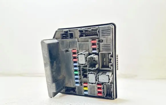 Nissan Qashqai Comfort/convenience module 284B7JD000 519228043 3288235495
