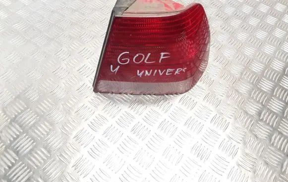 Volkswagen Golf IV Rear/tail lights 963686