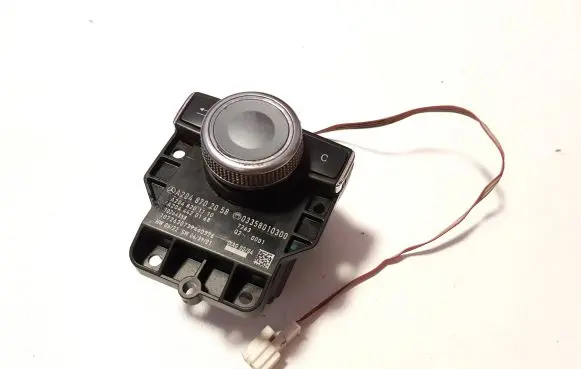 Mercedes-Benz C W204 Multifunctional control switch/knob A2048702058 A2048201110 A2044420168