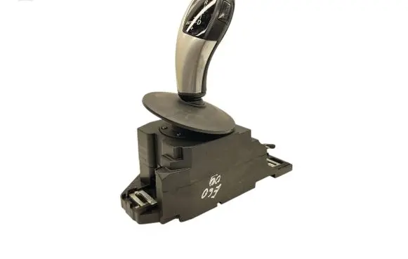 BMW 5 E60 E61 Gear shifter/selector 9191208 7589212 033810509