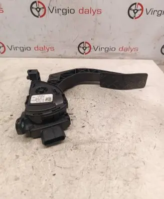 Audi A6 S6 C6 4F Accelerator throttle pedal 8K1723523 11032009 6PV00950501