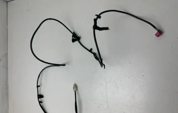 Volkswagen Golf VII Sound system wiring loom 4F1035750A 4E0035760A