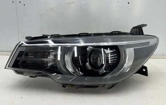 MG ZS Headlight/headlamp 10266527 81051-110s40