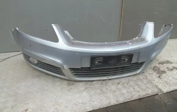 Opel Zafira B Front bumper