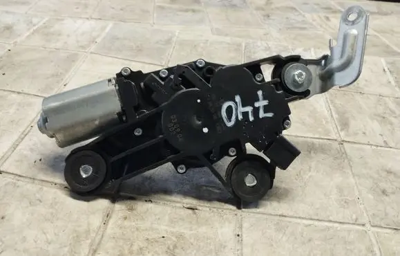 Mazda 3 I Rear window wiper motor 0390201588
