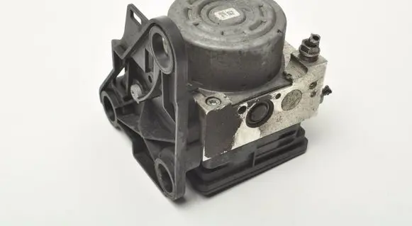 Seat Leon (5F) ABS Pump 5Q0614517EH