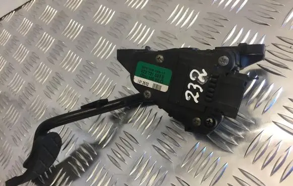 Audi A2 Accelerator throttle pedal 8Z2721523E 232