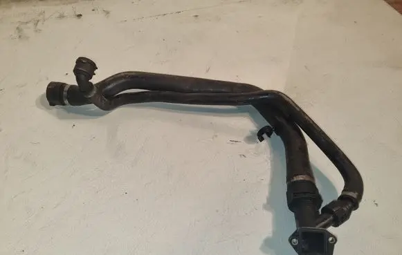 BMW X5 E70 Engine coolant pipe/hose 7794153