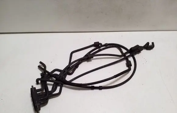 Volkswagen Golf V Vacuum line/pipe/hose 6Q0131075