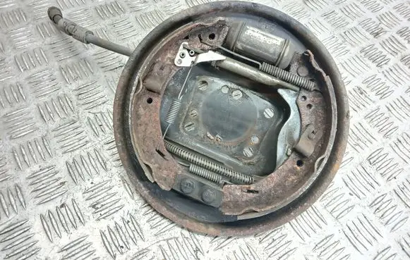 Ford Fiesta Drum brake (rear) 