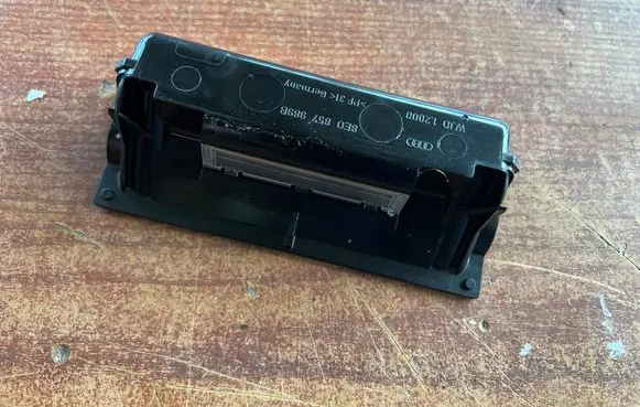 Audi A4 S4 B6 8E 8H Car ashtray 8E0857989B