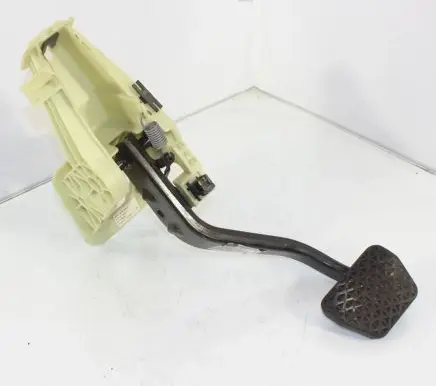 BMW X3 F25 Brake pedal 6787363 4011893A